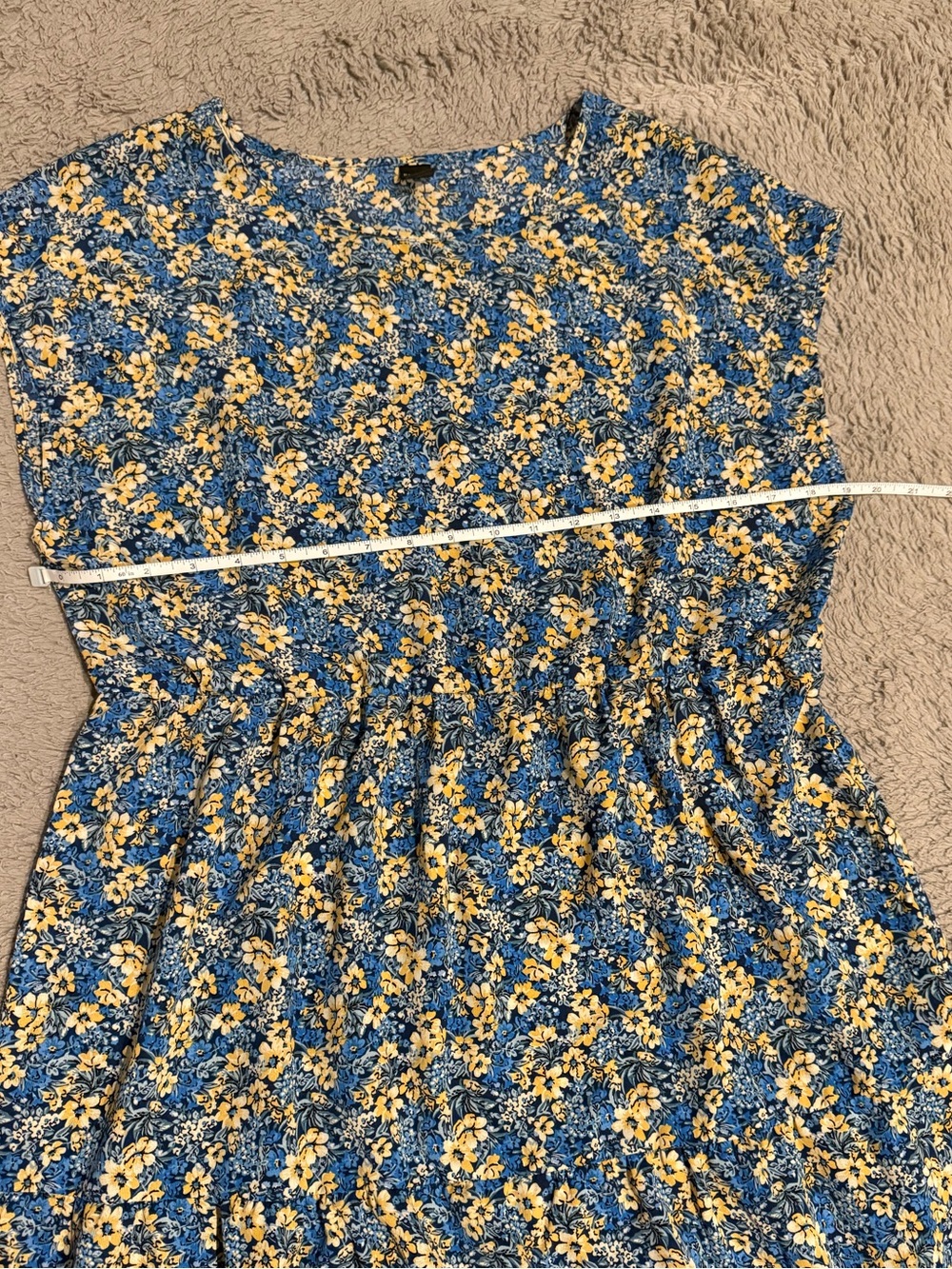 Floral Dress - Picture 6 of 8